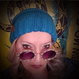 Meet your Posher, Mandy